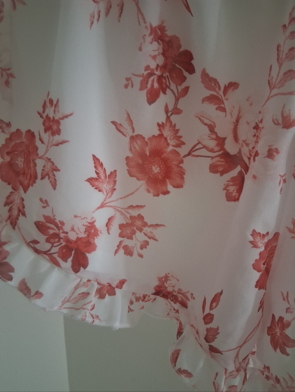 Cute Floral Ruffled Shorts - Picture 5 of 5